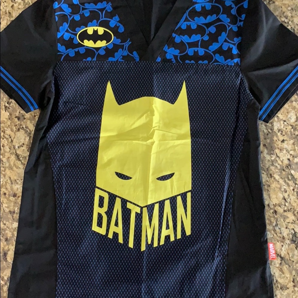 Batman Men’s Scrub Top- Size: Medium